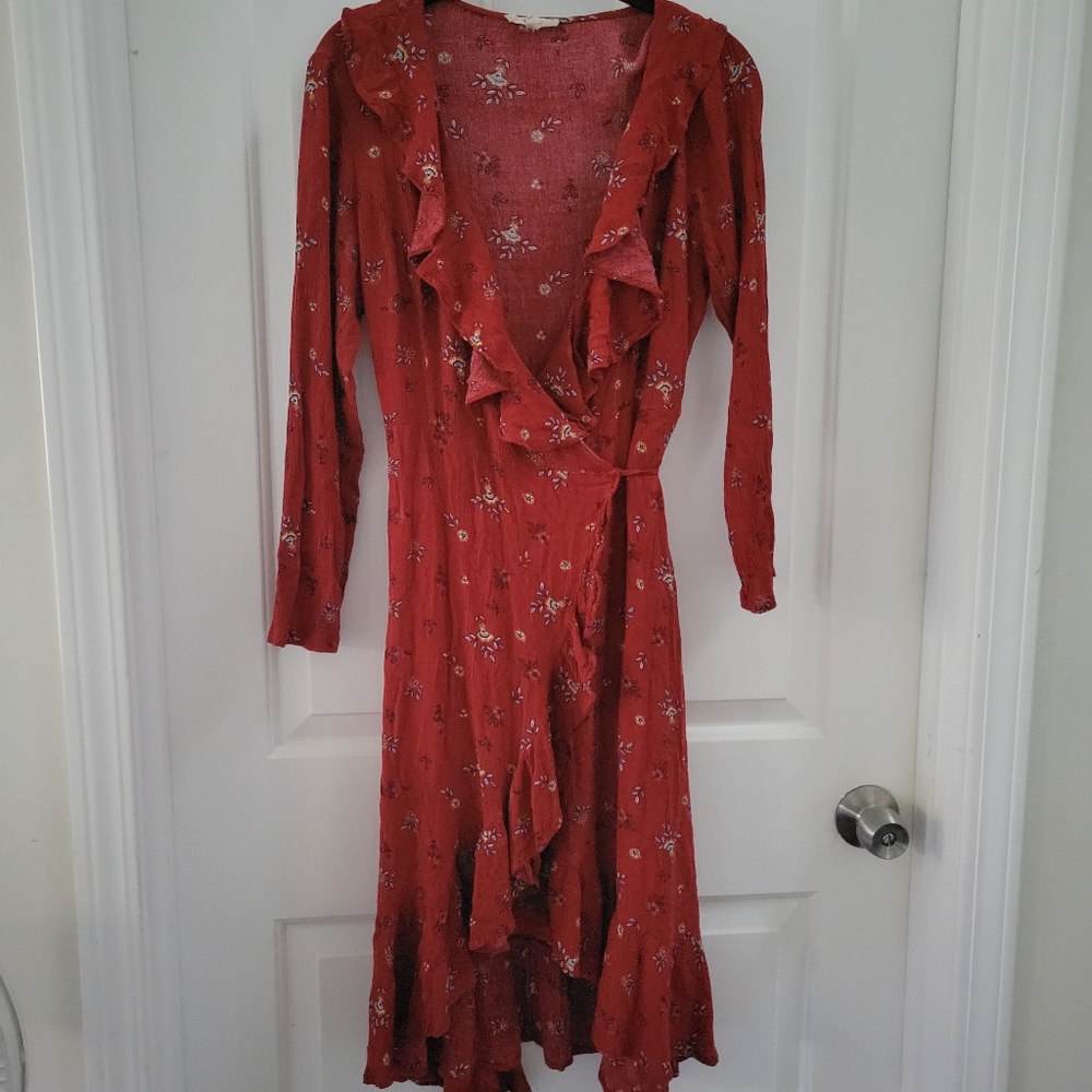 Gilli Red Floral Midi Dress